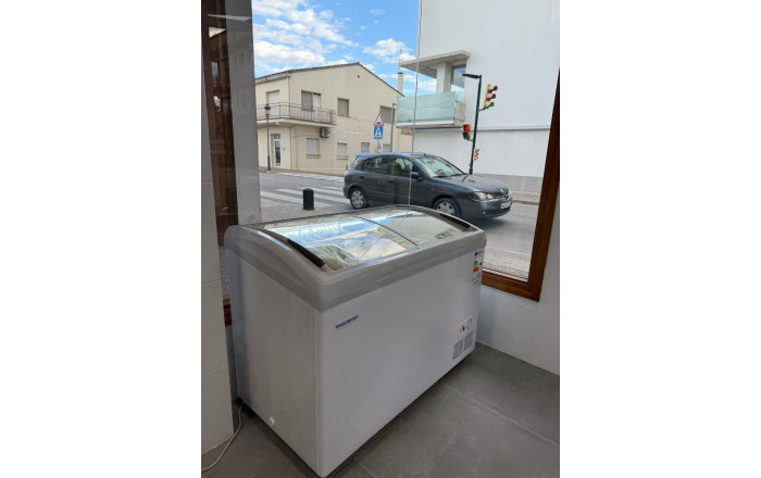 Traspaso - Tienda Alimentacion  -
Girona