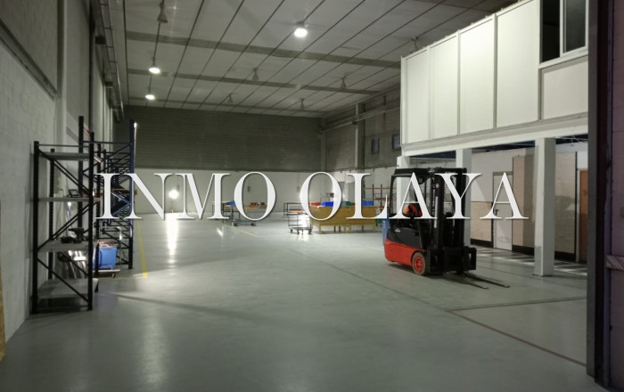 Rental - Naves y solares -
Castellar del Vallés