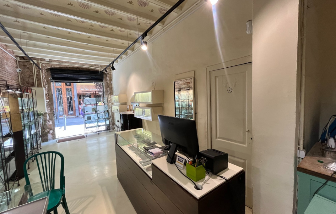 Traspaso - Local comercial -
Barcelona - Gràcia