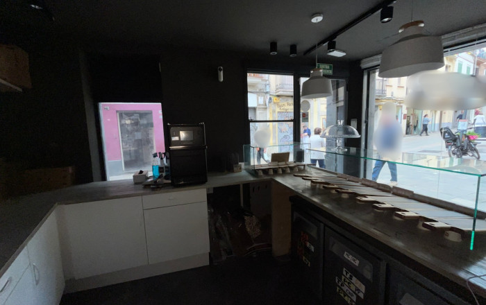 Transfer - Take Away -
Barcelona - Sarria-Sant Gervasi