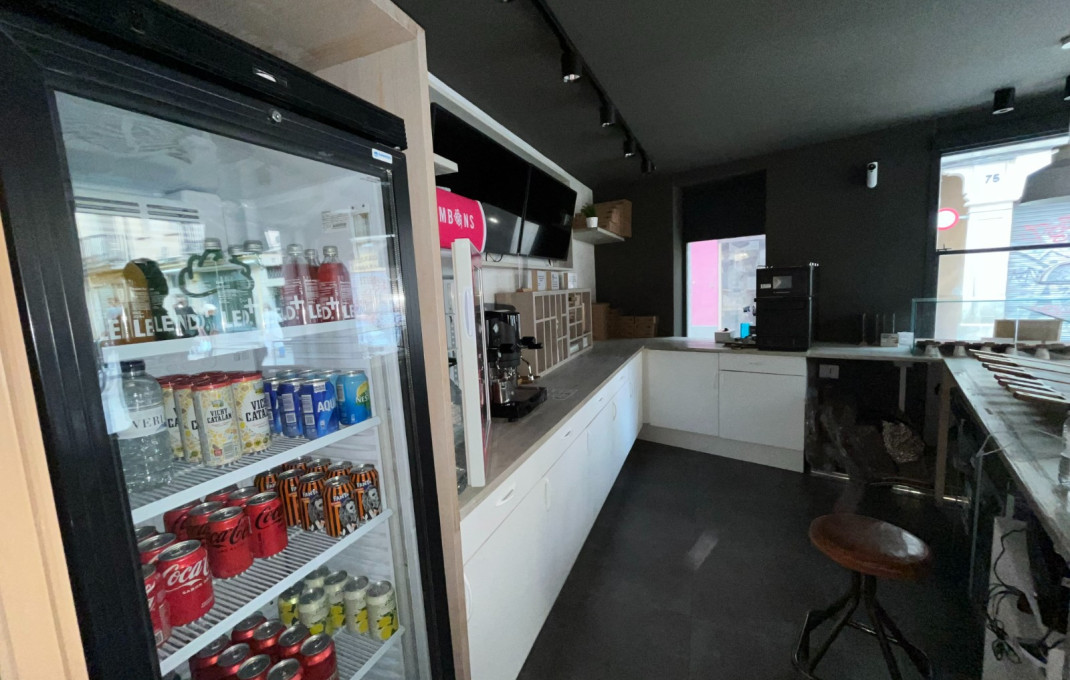 Transfer - Take Away -
Barcelona - Sarria-Sant Gervasi