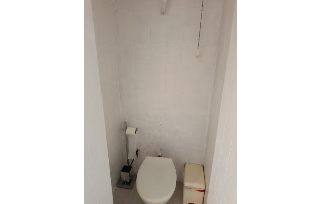 Traspaso - Peluquerias y Estetica -
Sant Boi de Llobregat