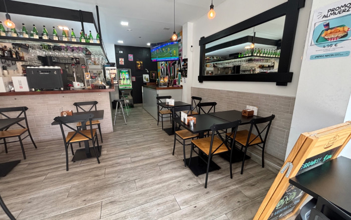 Transfer - Bar Restaurante -
Barcelona - Sant Martí