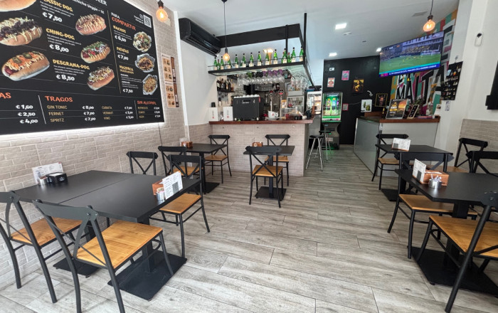 Transfer - Bar Restaurante -
Barcelona - Sant Martí