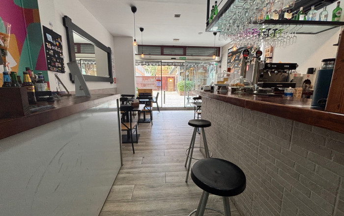 Transfer - Bar Restaurante -
Barcelona - Sant Martí