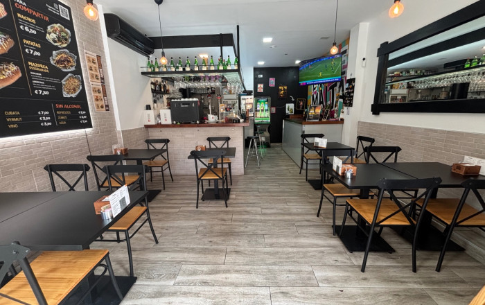 Transfer - Bar Restaurante -
Barcelona - Sant Martí