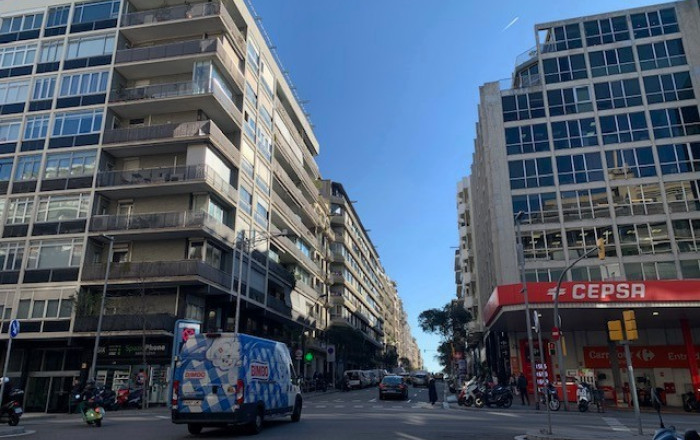 Transfer - Restaurant -
Barcelona - Sarria-Sant Gervasi