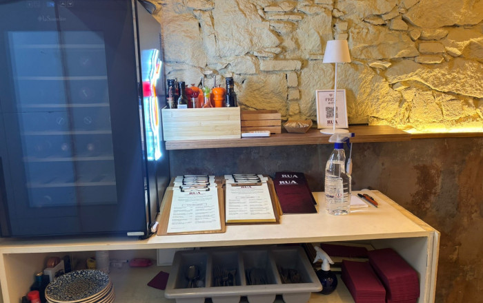 Traspaso - Restaurante -
Barcelona - Eixample