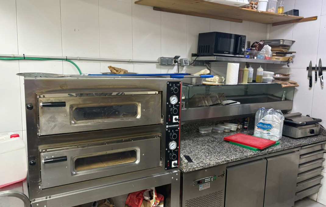 Traspaso - Restaurante -
Barcelona - Eixample