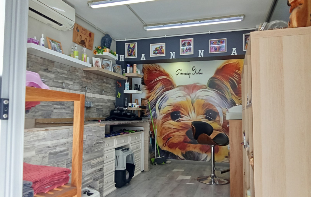 Sale - Peluquerias y Estetica -
El Masnou - Centre