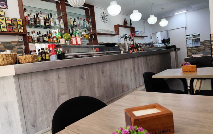 Traspaso - Bar-Cafeteria -
L'Hospitalet de Llobregat