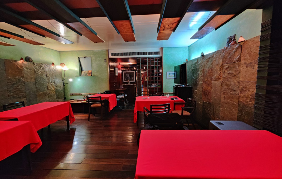 Traspaso - Bar Restaurante -
Barcelona - Clot