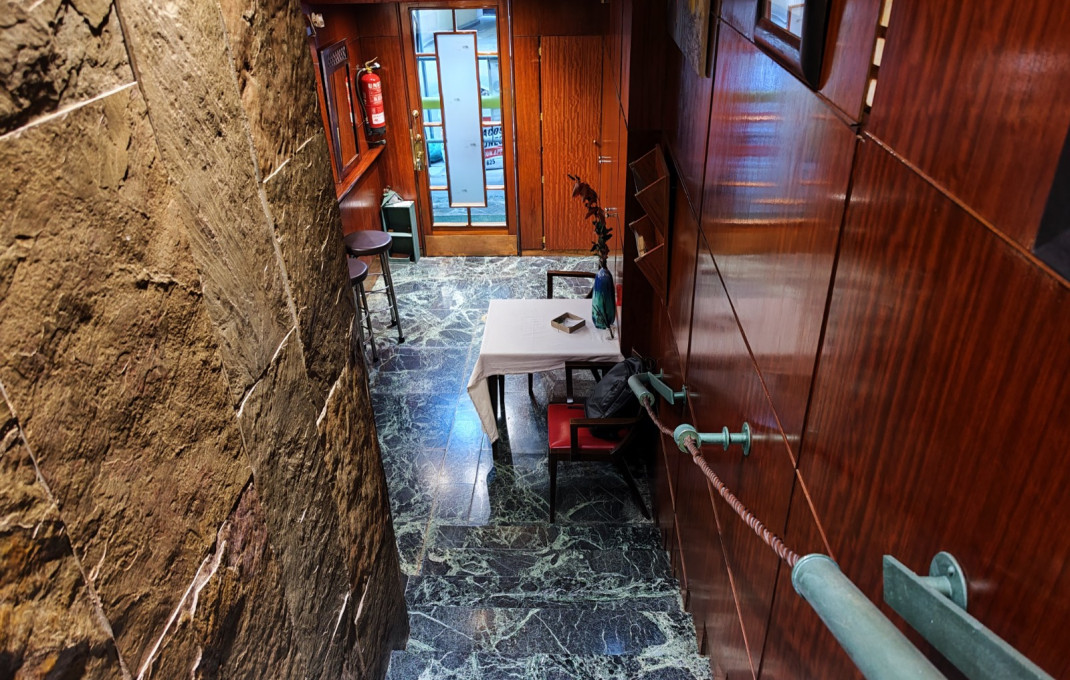 Traspaso - Bar Restaurante -
Barcelona - Clot