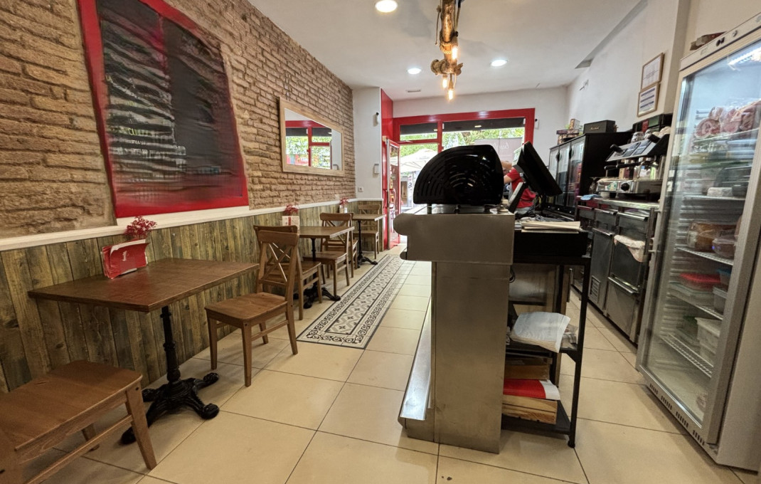 Traspaso - Bar- C1 -
Barcelona - Horta