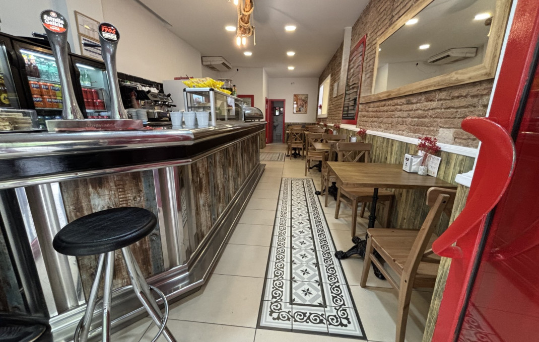 Traspaso - Bar- C1 -
Barcelona - Horta