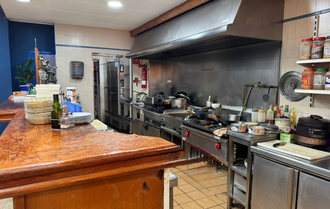 Traspaso - Bar Restaurante -
Barcelona - Gràcia