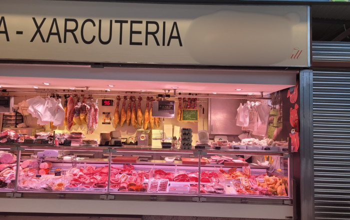Venta - Parada de mercado -
Esplugues de Llobregat