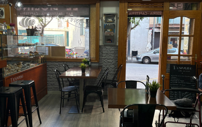 Traspaso - Bar-Cafeteria -
Esplugues de Llobregat - Can Vidalet