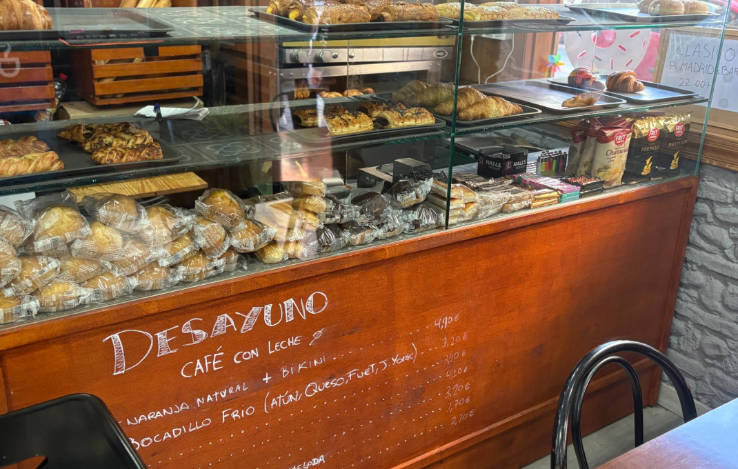 Traspaso - Bar-Cafeteria -
Esplugues de Llobregat - Can Vidalet