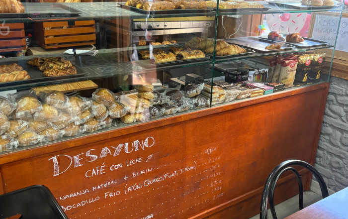 Traspaso - Bar-Cafeteria -
Esplugues de Llobregat - Can Vidalet