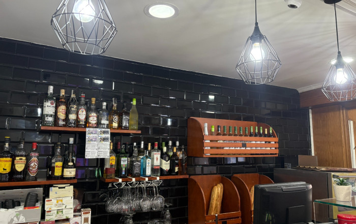 Traspaso - Bar-Cafeteria -
Esplugues de Llobregat - Can Vidalet