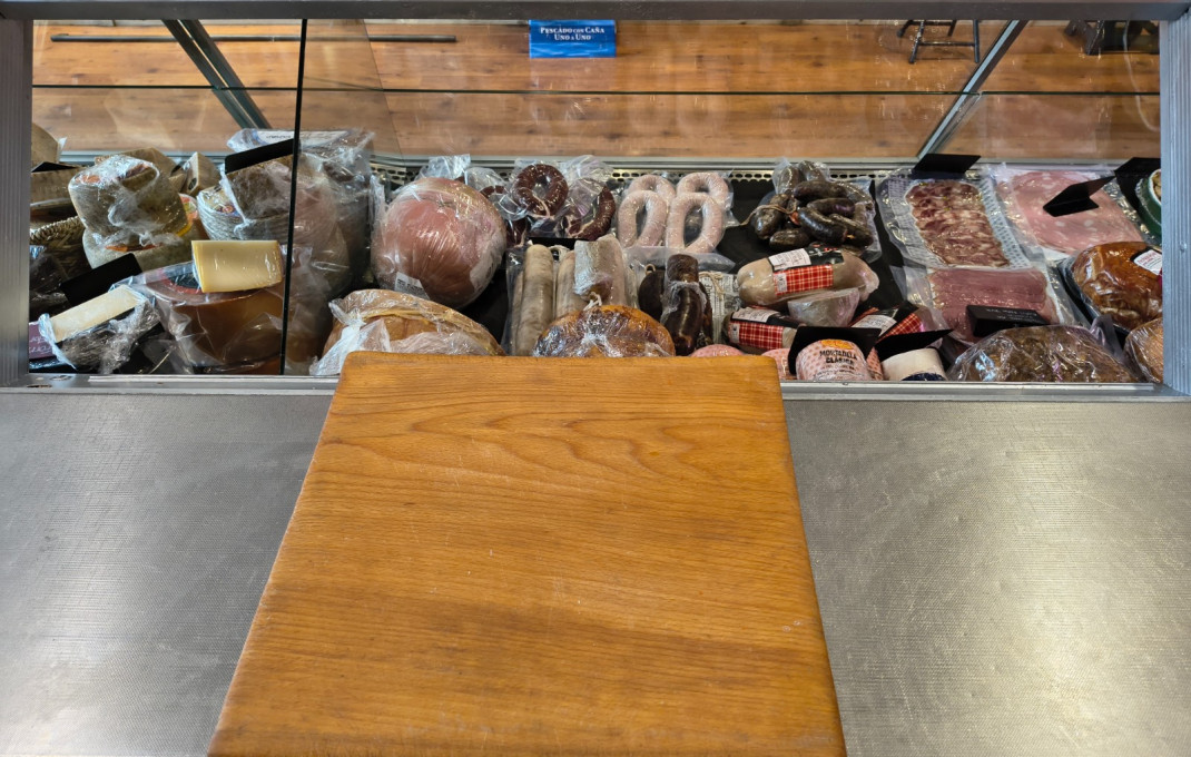 Traspaso - Tienda Alimentacion  -
Vilanova i la Geltrú