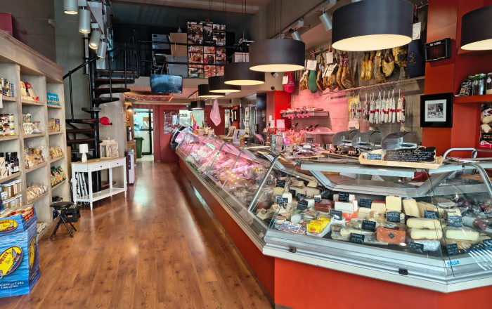 Traspaso - Tienda Alimentacion  -
Vilanova i la Geltrú