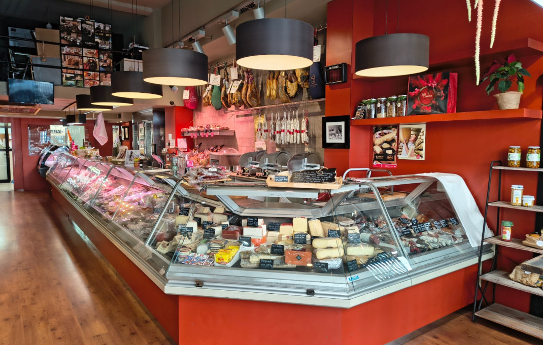 Traspaso - Tienda Alimentacion  -
Vilanova i la Geltrú