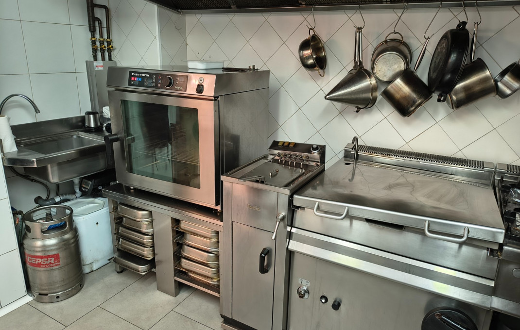 Traspaso - Tienda Alimentacion  -
Vilanova i la Geltrú