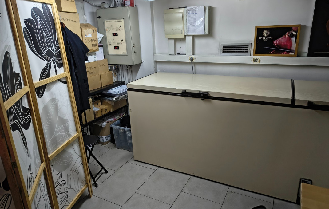 Traspaso - Tienda Alimentacion  -
Vilanova i la Geltrú