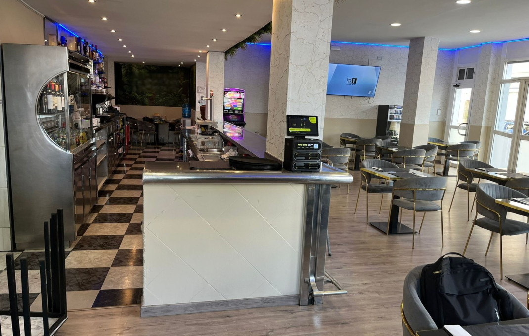 Transfer - Bar Restaurante -
Badalona - Montigalà