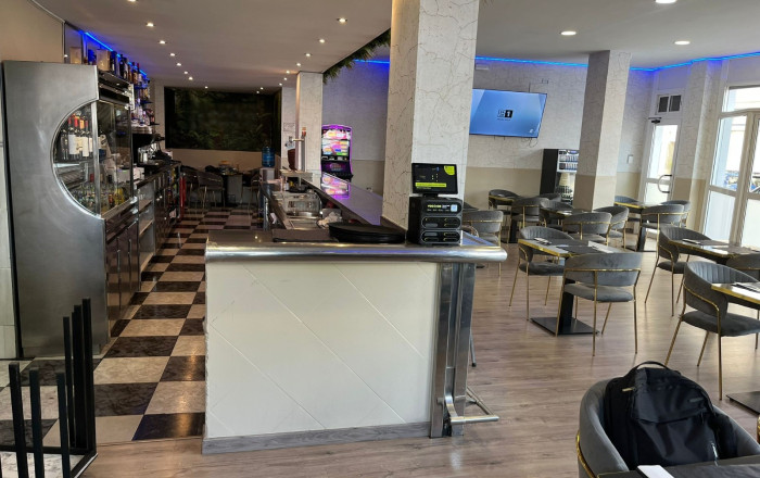 Transfer - Bar Restaurante -
Badalona - Montigalà