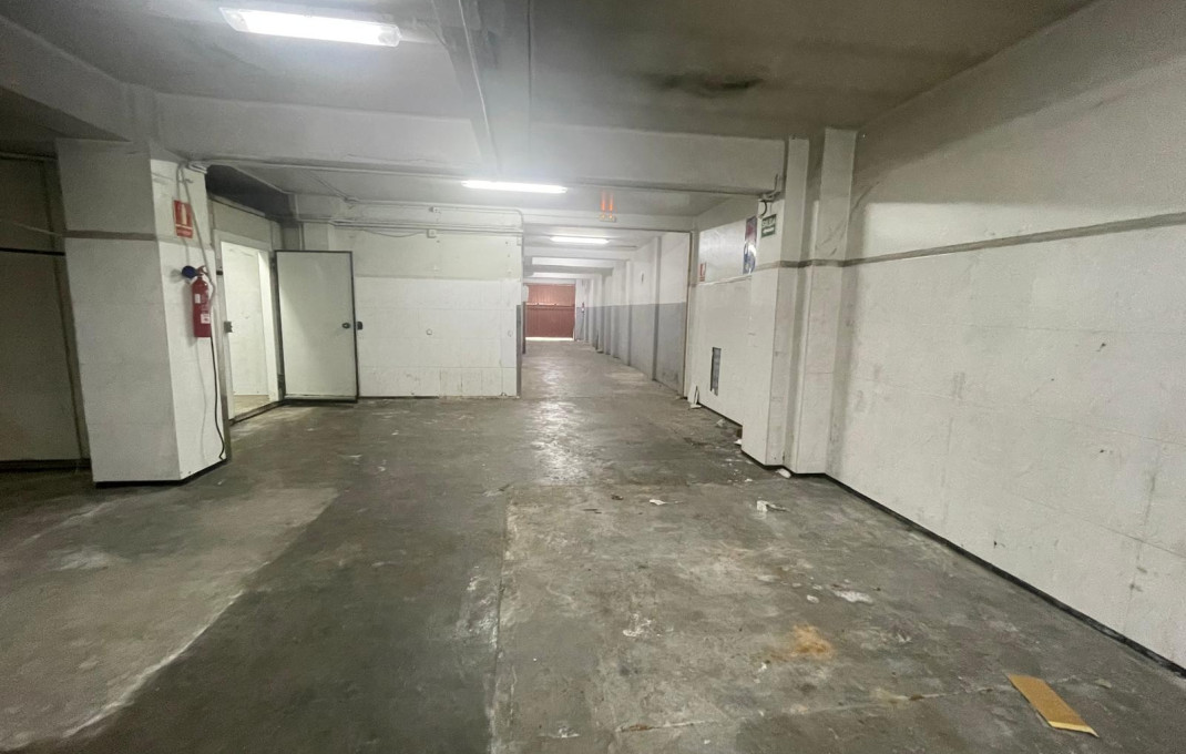 Venta - Local comercial -
Barcelona - Gràcia