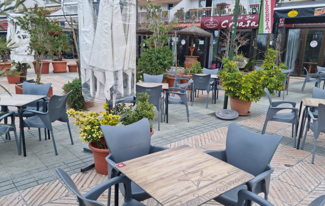 Traspaso - Bar Restaurante -
Alcudia - Puerto Alcudia