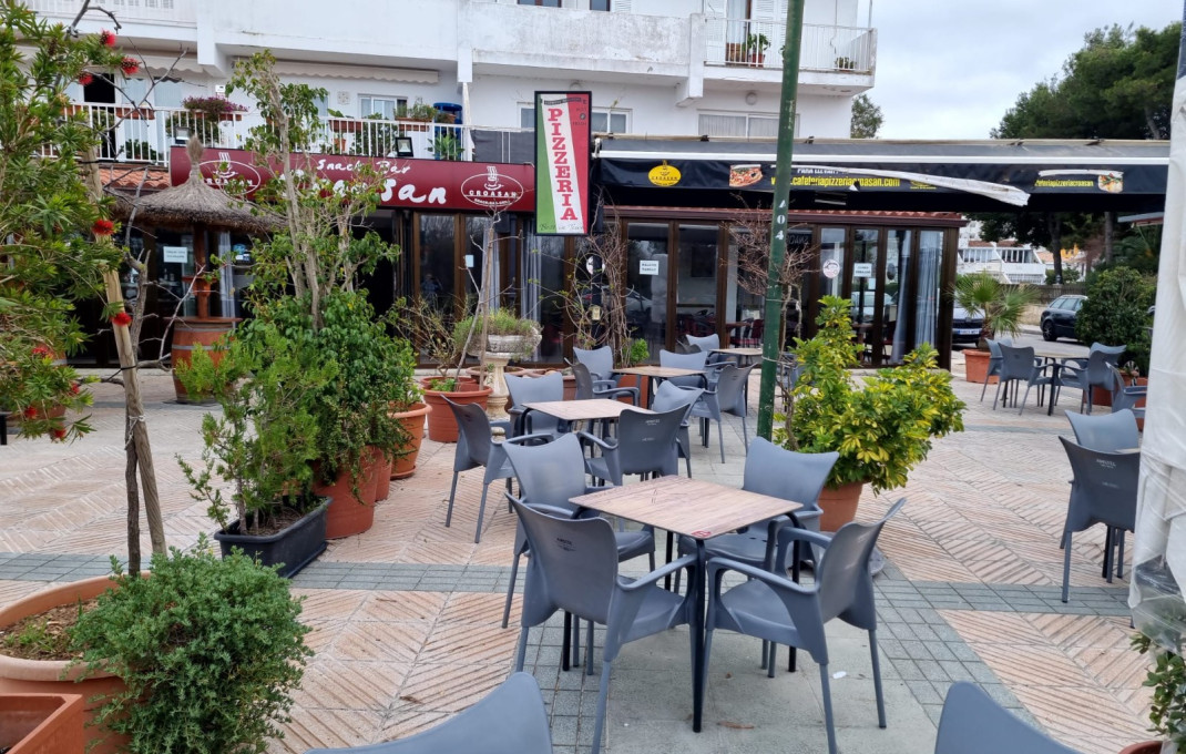 Traspaso - Bar Restaurante -
Alcudia - Puerto Alcudia