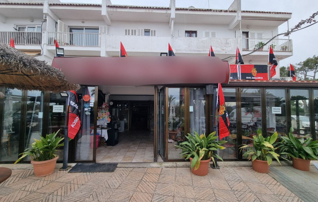 Traspaso - Bar Restaurante -
Alcudia - Puerto Alcudia