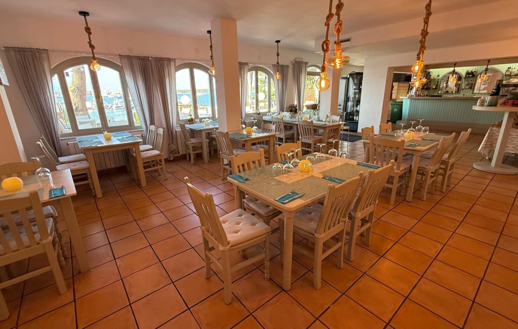Traspaso - Bar Restaurante -
Felanitx - Portocolom
