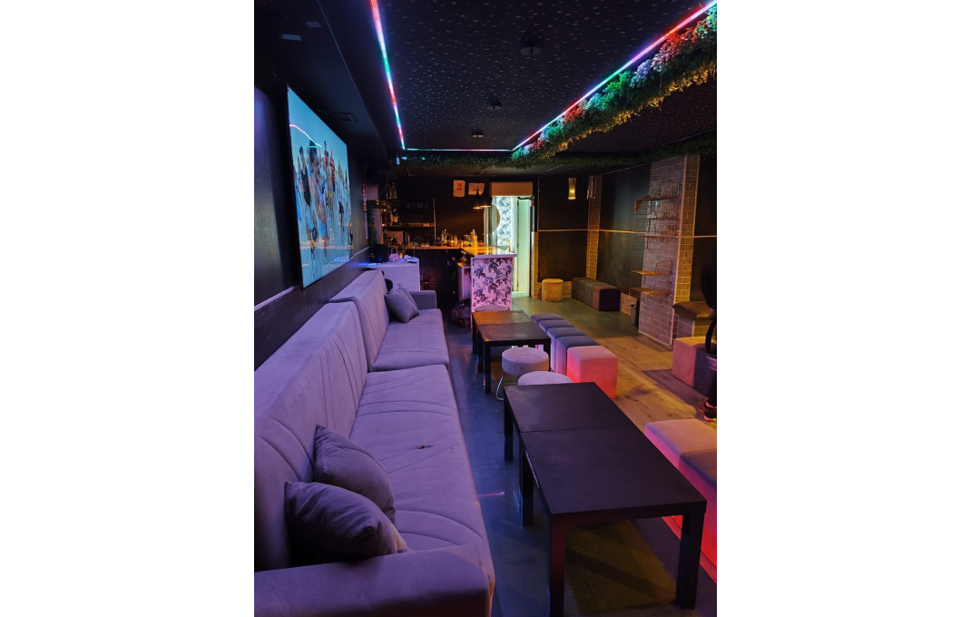 Traspaso - Bar-Cafeteria -
Barcelona - Sants