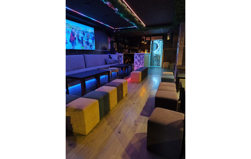 Traspaso - Bar-Cafeteria -
Barcelona - Sants