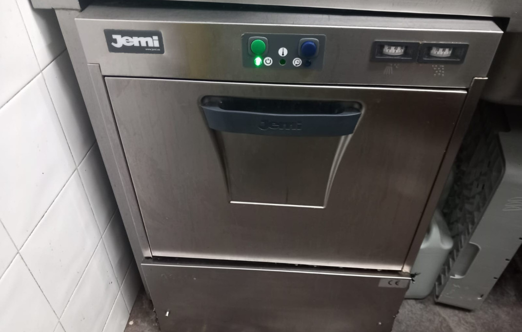 Traspaso - Bar Restaurante -
Barcelona - Les corts