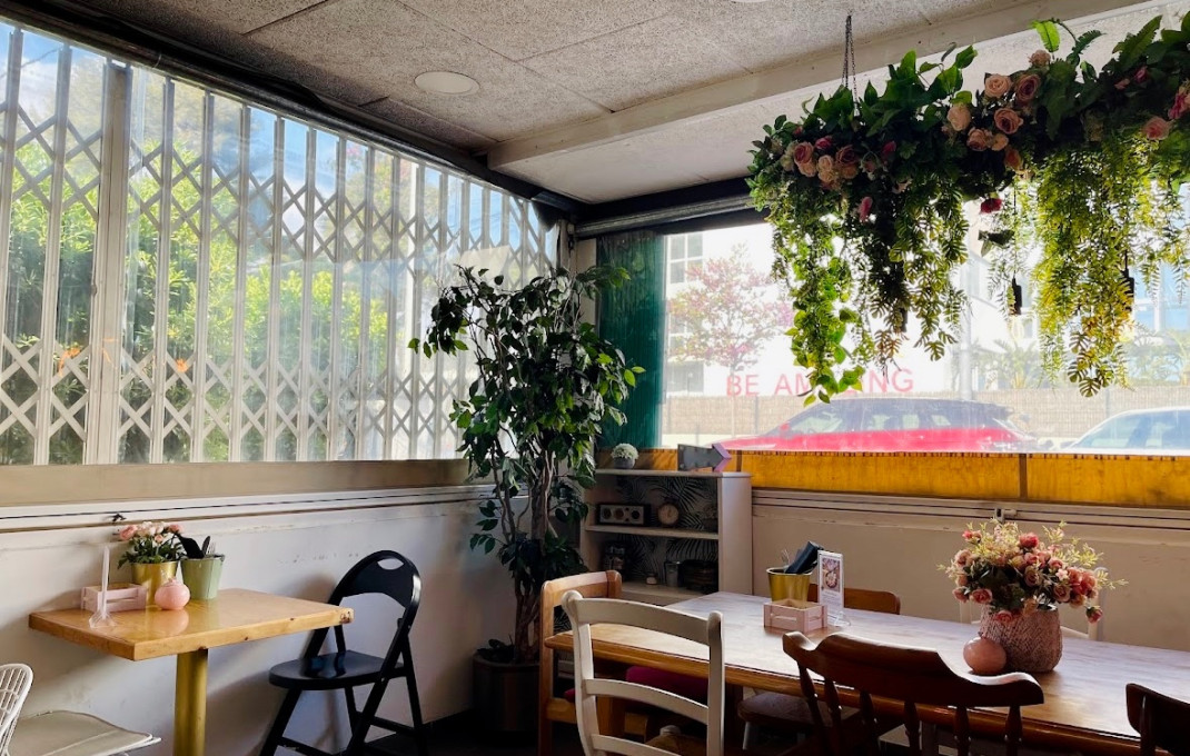 Traspaso - Restaurante -
Castelldefels