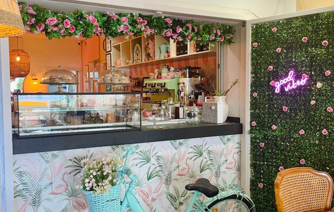 Traspaso - Restaurante -
Castelldefels