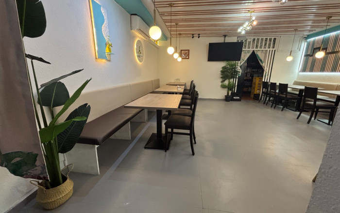 Traspaso - Restaurante -
Barcelona - Eixample