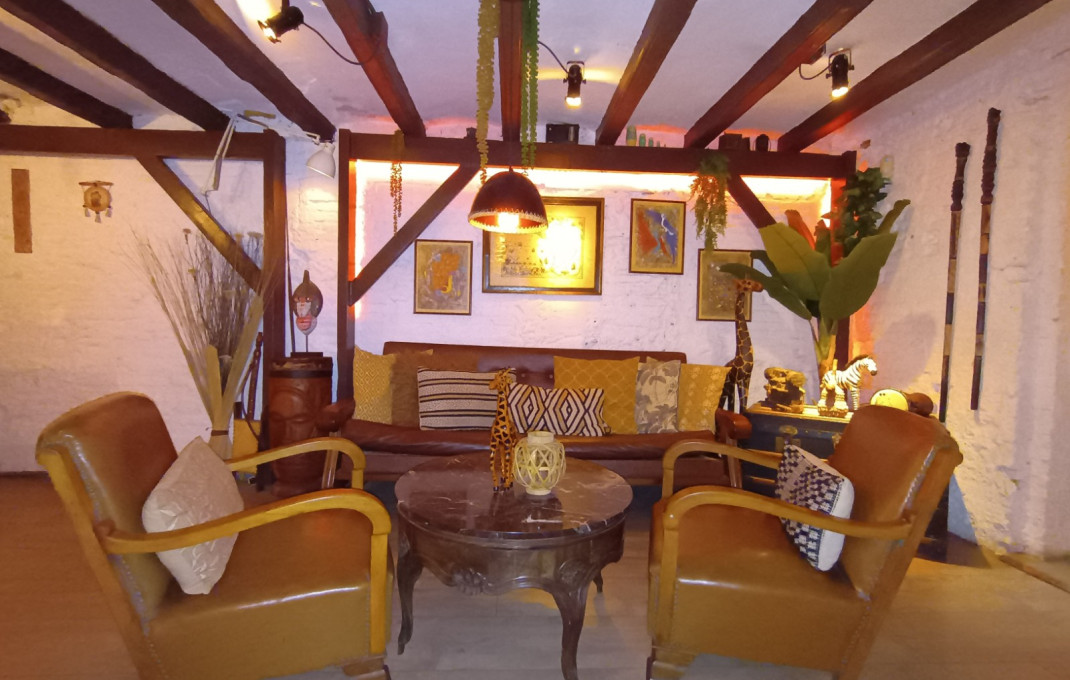 Traspaso - Bar Restaurante -
Barcelona - Eixample