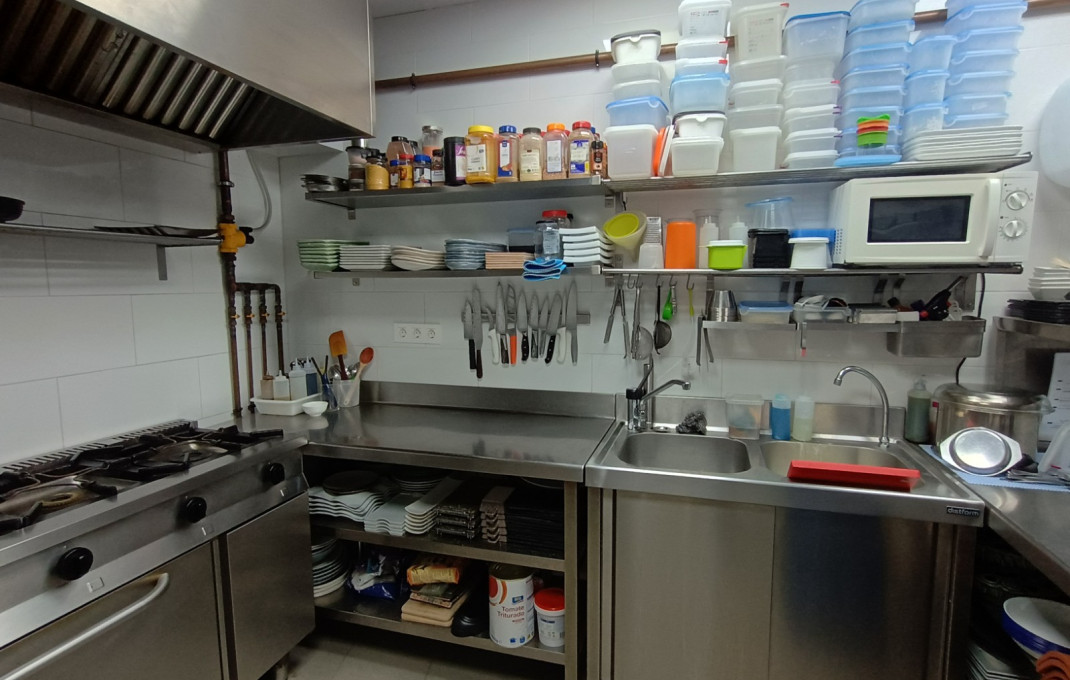 Traspaso - Bar Restaurante -
Barcelona - Eixample