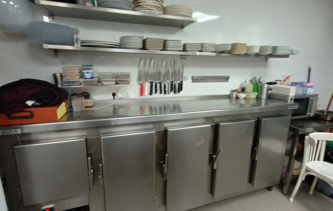 Traspaso - Bar Restaurante -
Barcelona - Eixample