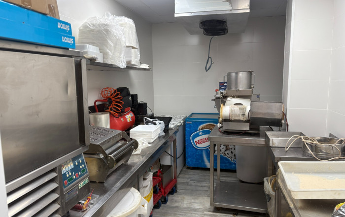 Traspaso - Take Away -
Castelldefels