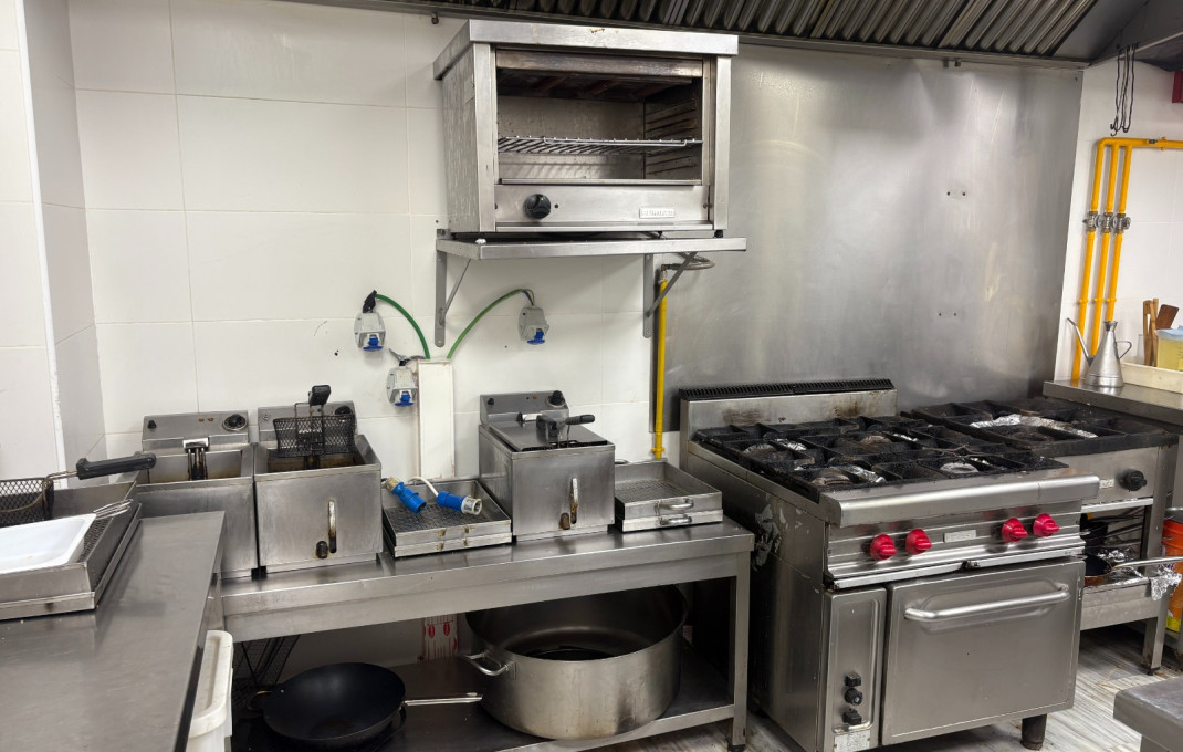 Traspaso - Take Away -
Castelldefels