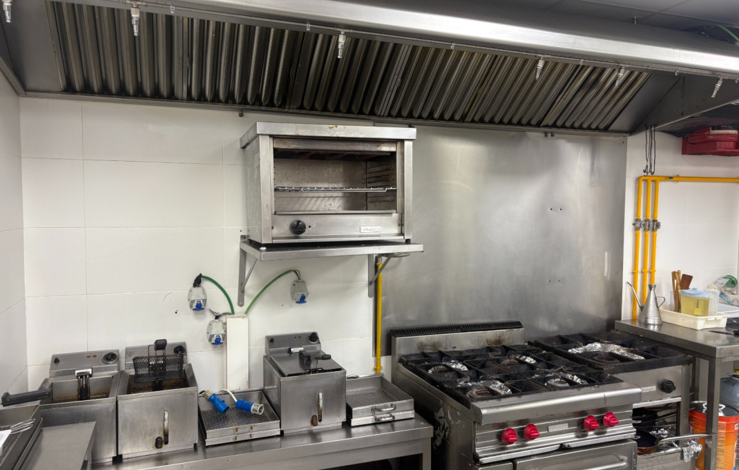 Traspaso - Take Away -
Castelldefels