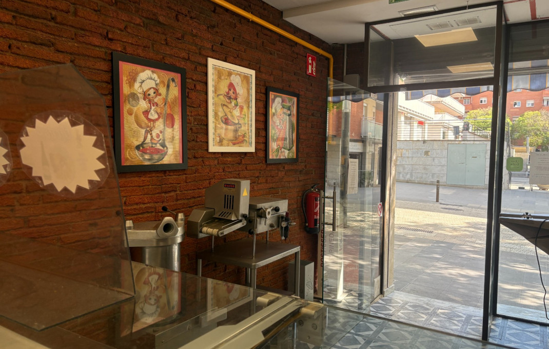 Traspaso - Take Away -
Castelldefels